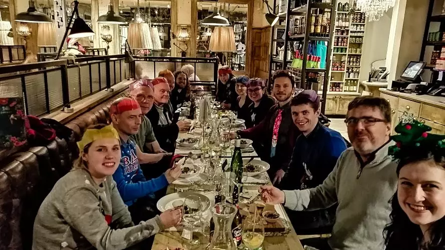 2018 xmasgroupdinner 06